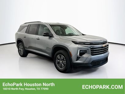 Used 2026 Chevrolet Traverse LT w/ Driver Confidence Package