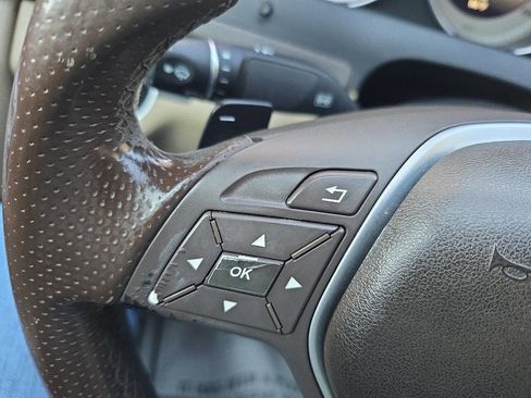 Used 2014 Mercedes-Benz C 250 Coupe image 24