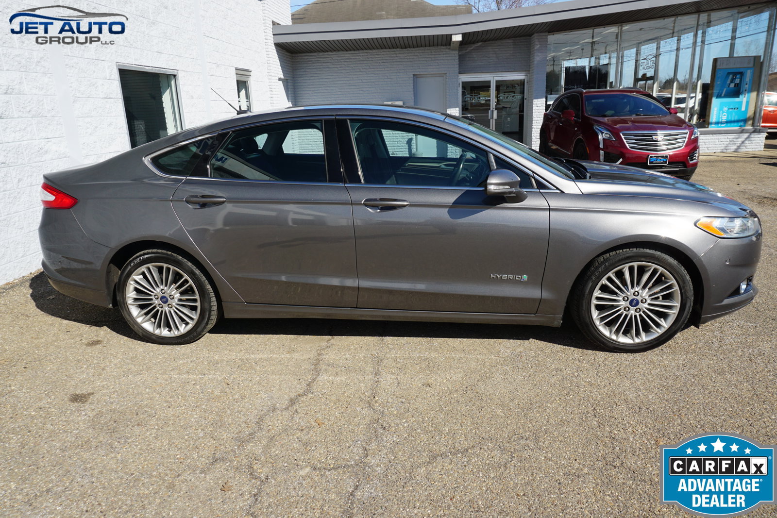 Used 2014 Ford Fusion SE w/ Equipment Group 502A FWD image 6