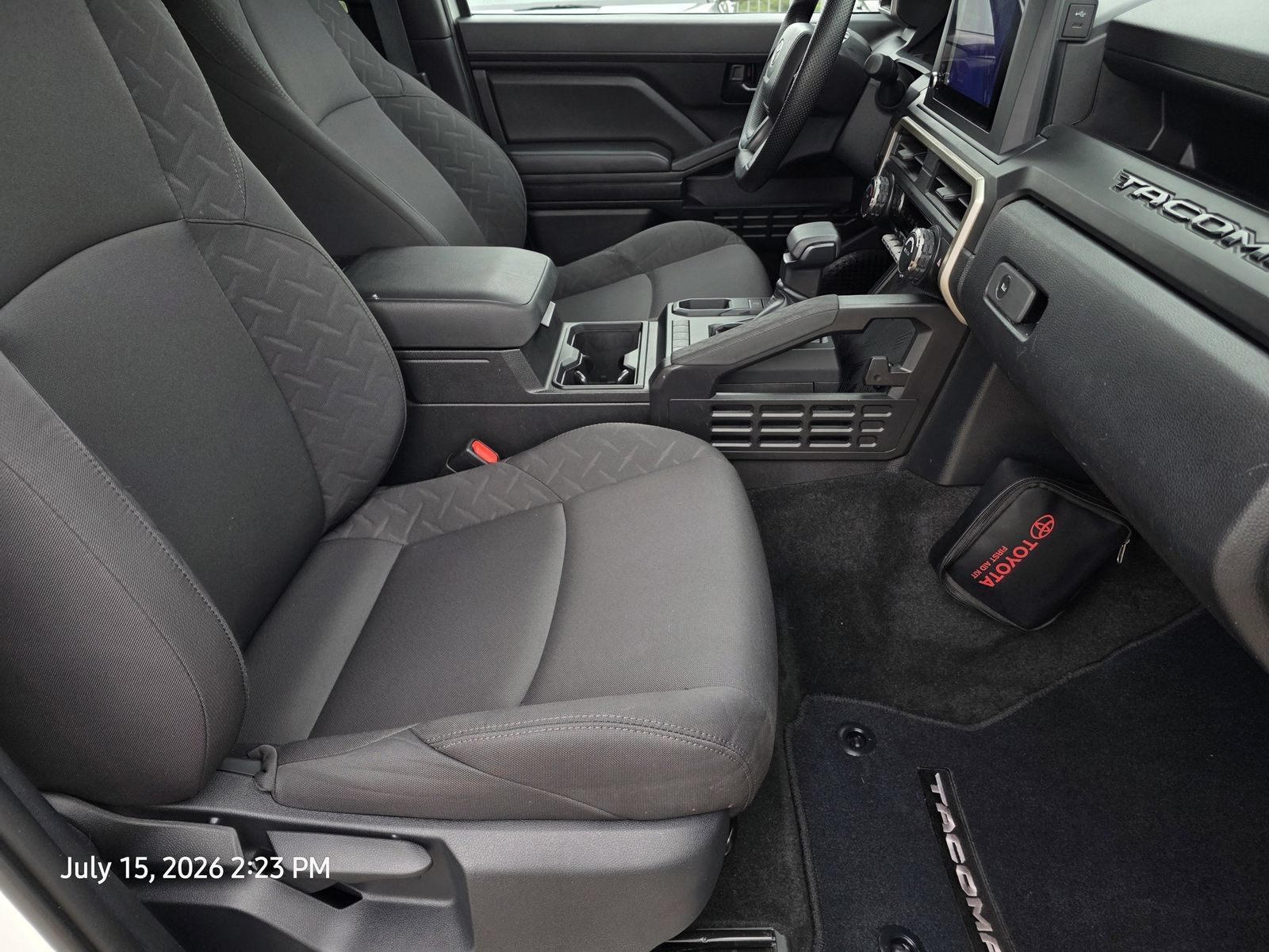 Used 2025 Toyota Tacoma SR RWD image 13