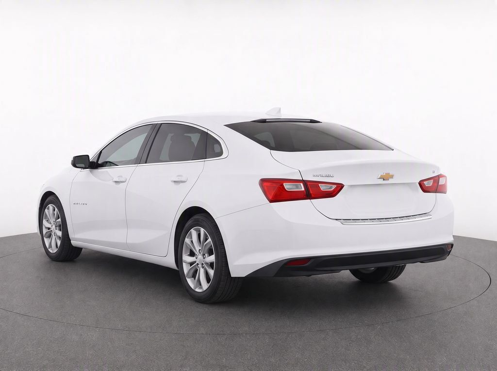 Used 2023 Chevrolet Malibu LT FWD image 3