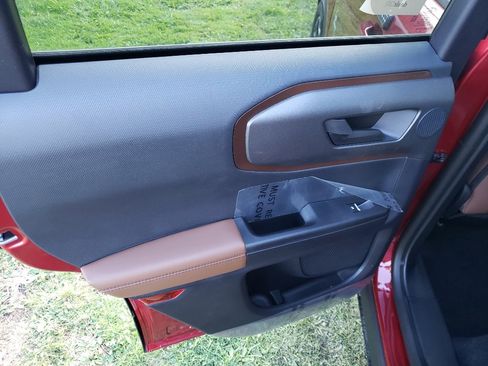 New 2025 Ford Bronco Sport Outer Banks w/ Outer Banks Tech Package+ AWD/4WD image 19