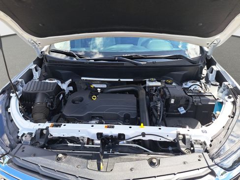 Used 2023 Chevrolet Equinox LS FWD image 27