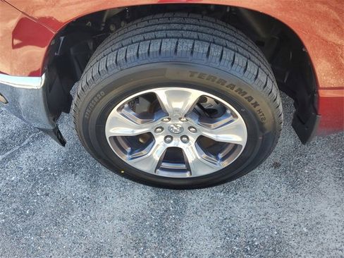 Used 2024 RAM 1500 Laramie image 6