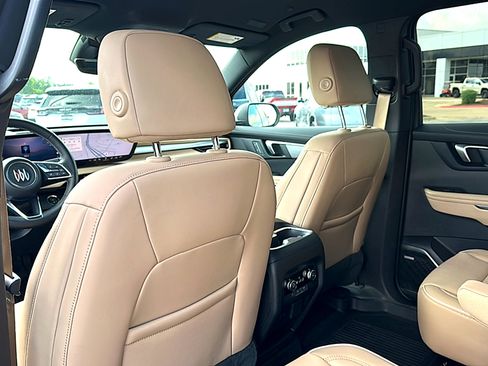 New 2026 Buick Enclave Preferred w/ Power Package FWD image 14