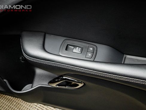 Used 2016 Dodge Challenger SRT Hellcat RWD image 98