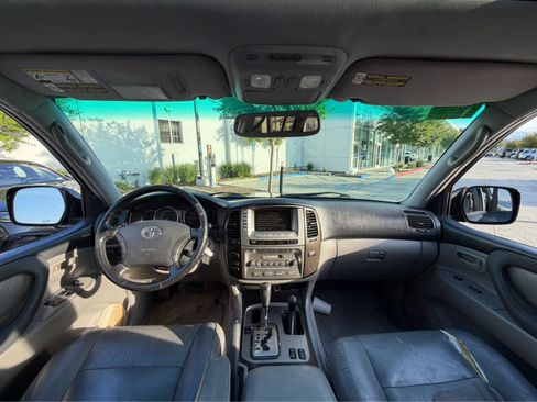 Used 2003 Toyota Land Cruiser AWD/4WD image 7