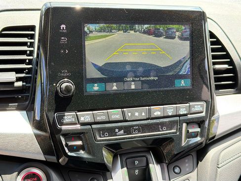 Used 2023 Honda Odyssey EX-L image 10