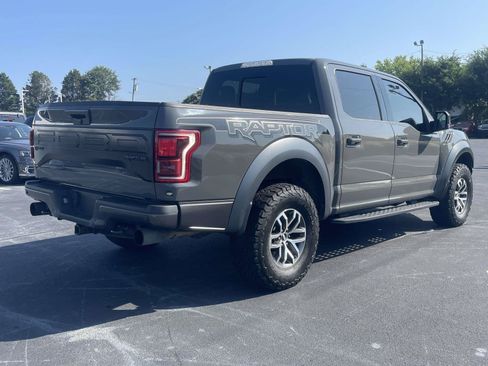 Used 2018 Ford F150 Raptor w/ Equipment Group 802A Luxury AWD/4WD image 8