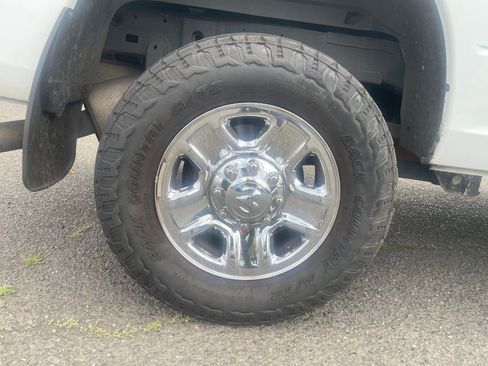 Used 2017 RAM 2500 Tradesman w/ Chrome Appearance Group AWD/4WD image 20