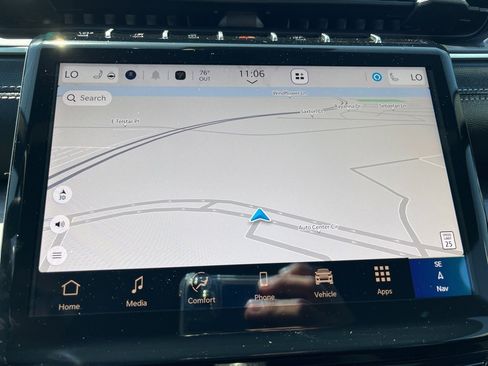 New 2025 Jeep Grand Cherokee L Limited w/ Black Appearance Package image 27