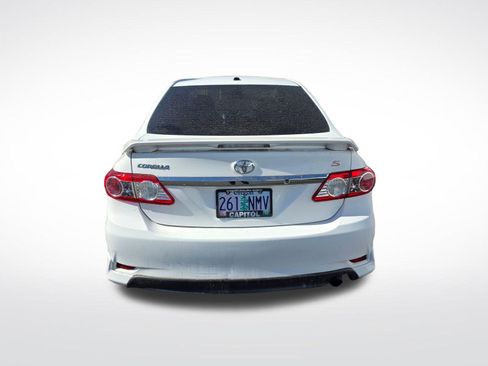 Used 2013 Toyota Corolla S w/ Premium Pkg FWD image 6