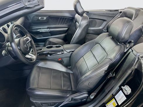 Certified 2022 Ford Mustang Premium image 16