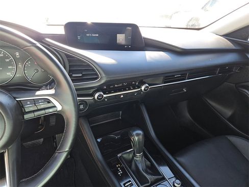 Used 2025 MAZDA MAZDA3 s image 19