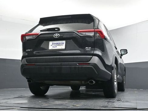 Used 2023 Toyota RAV4 XLE AWD/4WD image 34