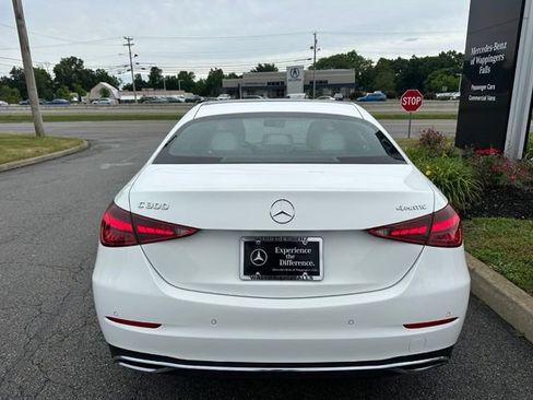 Used 2026 Mercedes-Benz C 300 4MATIC Sedan image 4