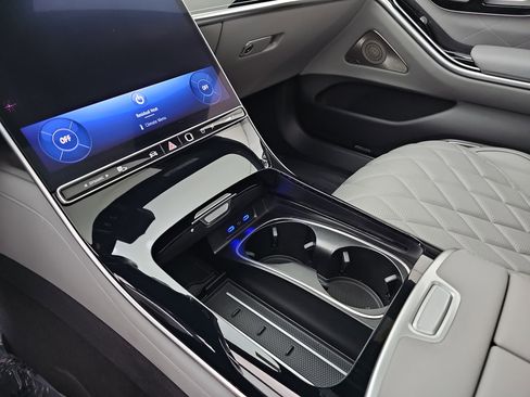 Certified 2024 Mercedes-Benz S 500 4MATIC image 29