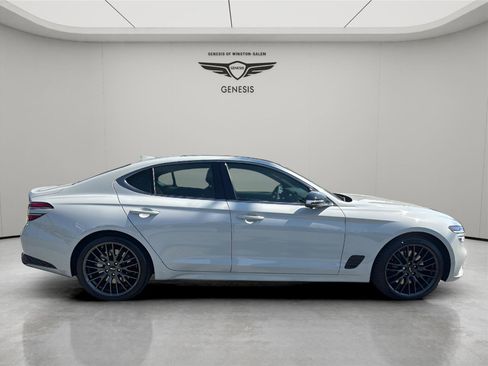 New 2026 Genesis G70 3.3T Prestige image 6