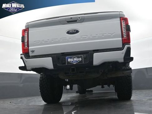 Used 2024 Ford F250 Lariat w/ Lariat Ultimate Package image 22