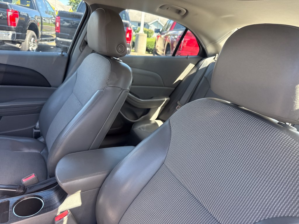 Used 2014 Chevrolet Malibu LT w/ Power Convenience Package FWD image 21