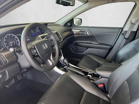 Used 2016 Honda Accord EX-L image 9