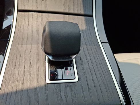 Used 2026 Land Rover Range Rover Evoque S AWD/4WD image 15
