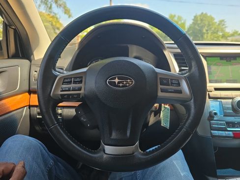 Used 2013 Subaru Outback 2.5i Limited w/ Popular Pkg 2 image 28