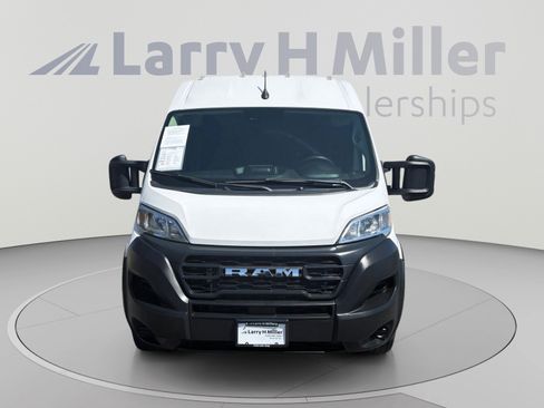 Used 2023 RAM ProMaster 2500 FWD image 8