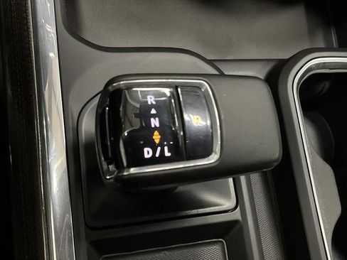 Used 2024 Chevrolet Silverado 1500 LT image 21