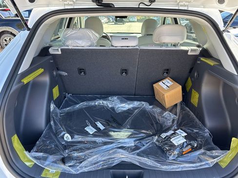 New 2026 Hyundai Kona SE image 14