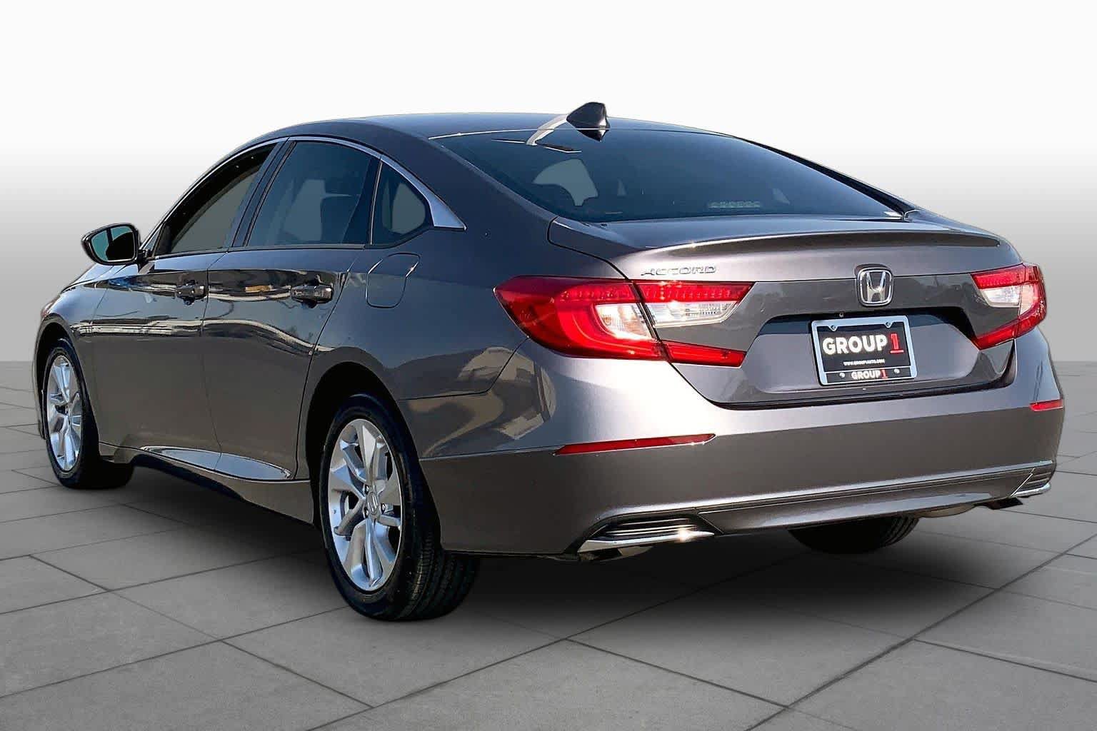 Used 2018 Honda Accord LX image 11