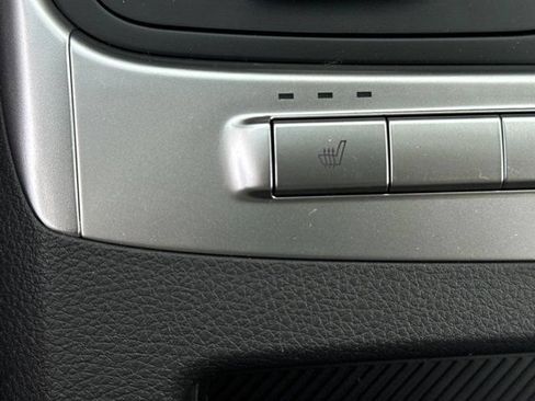 New 2026 Kia Carnival FWD image 23