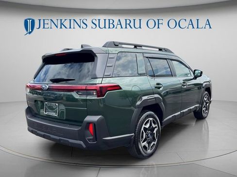 Used 2026 Subaru Outback Touring AWD/4WD image 3