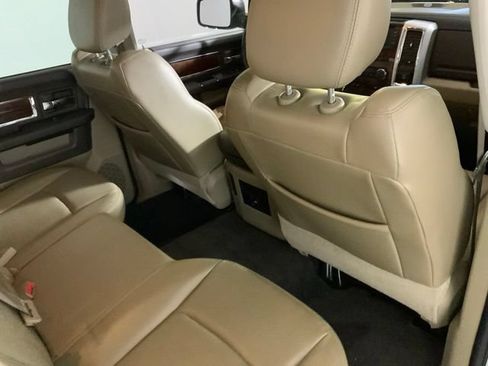 Used 2009 Dodge Ram 1500 Truck Laramie AWD/4WD image 36