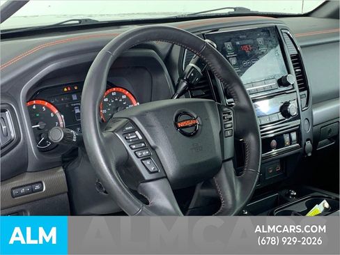 Used 2021 Nissan Titan PRO-4X w/ Pro-4x Convenience Package image 8