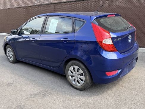 Used 2017 Hyundai Accent SE FWD image 4