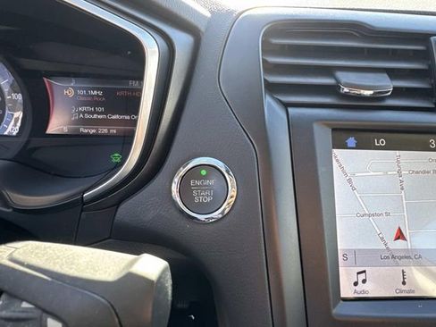 Used 2019 Ford Fusion Energi Titanium image 28