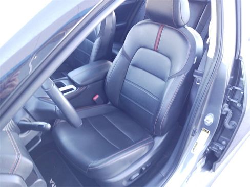 Used 2023 Nissan Sentra SR w/ SR Premium Package image 26