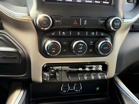 Used 2021 RAM 3500 Laramie AWD/4WD image 21