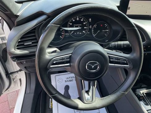 Used 2022 MAZDA MAZDA3 s image 12