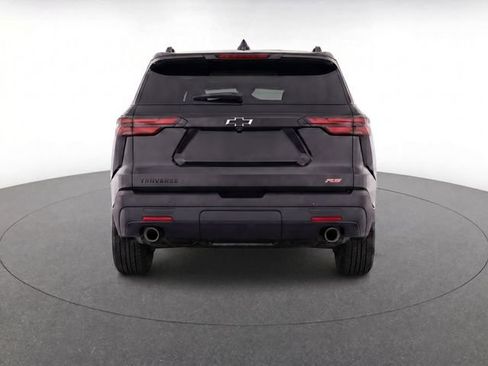 Used 2023 Chevrolet Traverse RS w/ LPO, Floor Liner Package FWD image 6