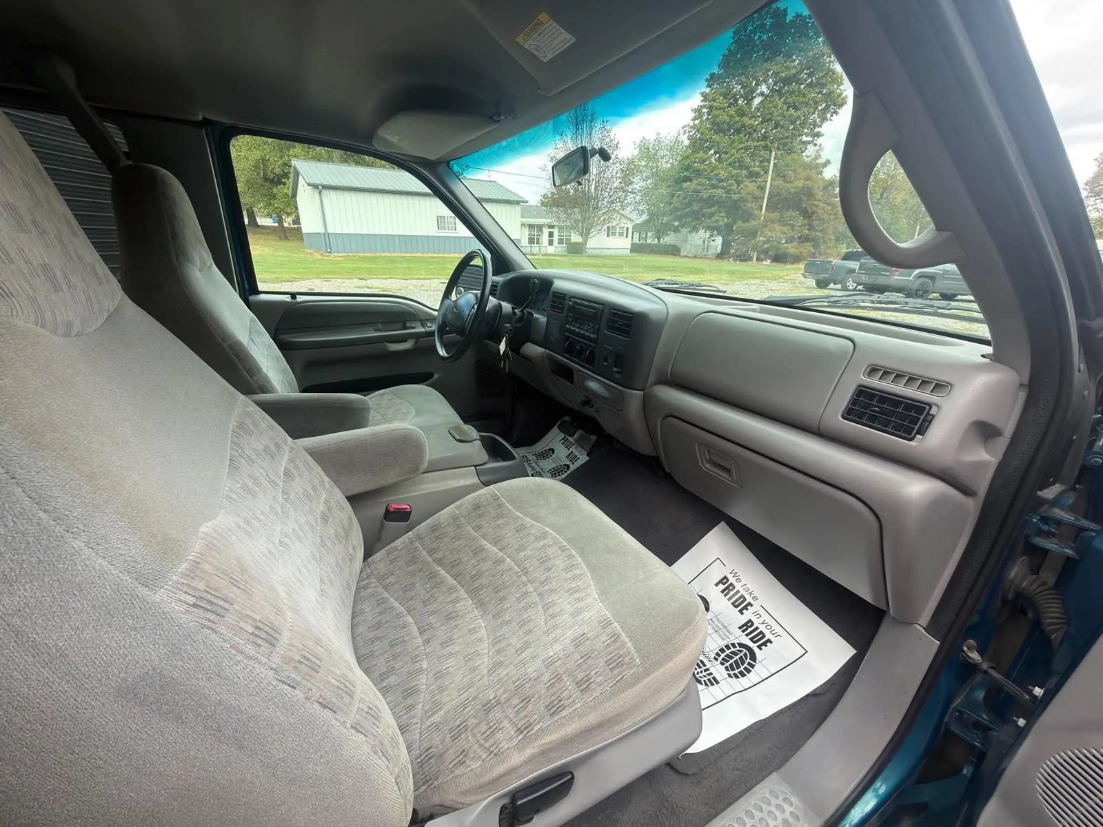 Used 2000 Ford F250 2WD SuperCab Super Duty image 10