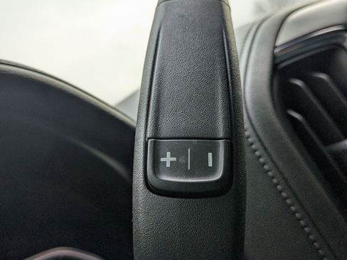 Used 2022 GMC Sierra 3500 Denali w/ Denali Black Diamond Edition image 13