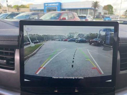 Used 2022 Ford Expedition XLT image 23