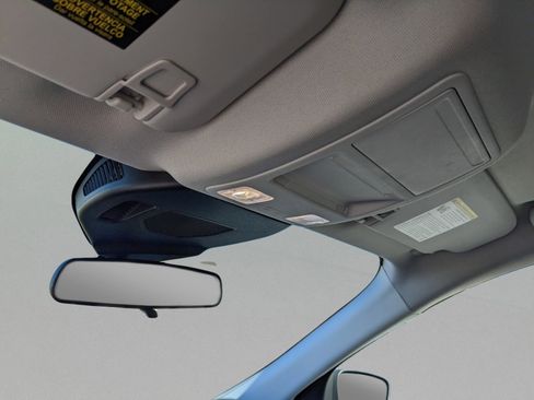 Used 2022 Ford Escape SE image 26