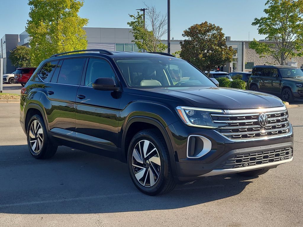 Used 2024 Volkswagen Atlas SE FWD image 7