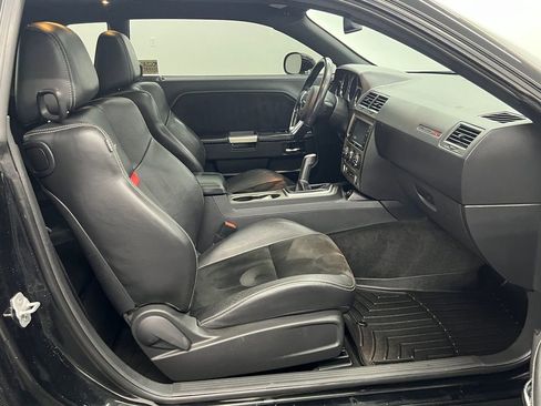 Used 2012 Dodge Challenger SRT8 image 22