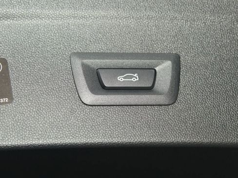 New 2026 BMW iX xDrive45 image 8