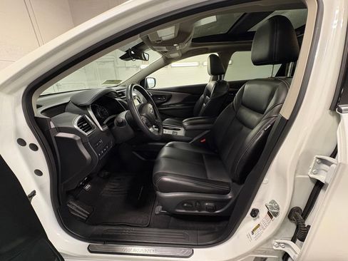 Used 2024 Nissan Murano SL image 17