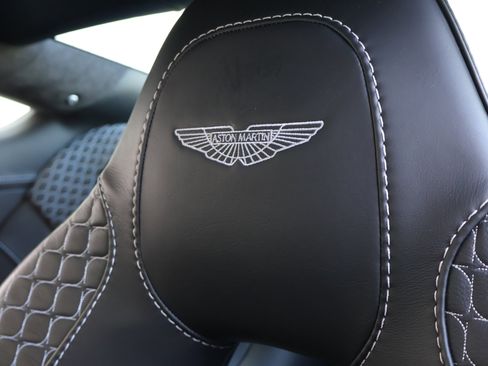 Used 2014 Aston Martin Vanquish Coupe image 15